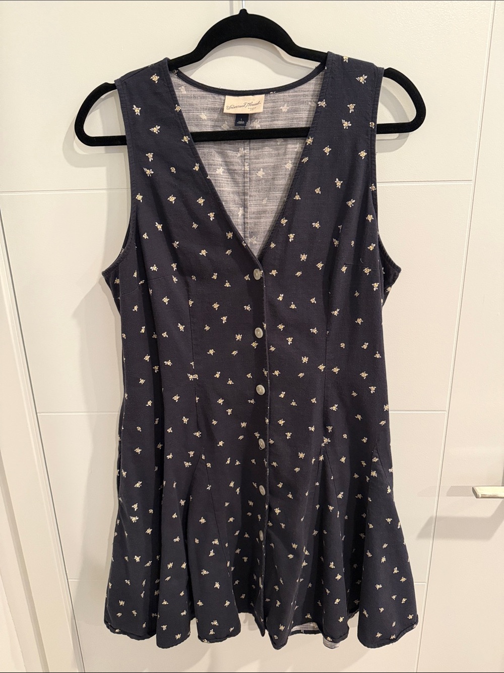 Pleated V-Neck Sleeveless Navy Floral Dress